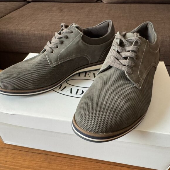 Aldo Cycia Grey Lace Up Shoes - Picture 2 of 5